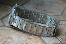 Load image into Gallery viewer, Russian Mechanical Automatic Wrist Watch VOSTOK AMPHIBIAN DIVER 420382
