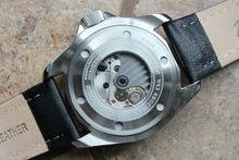 Load image into Gallery viewer, Vostok Komandirsky Russian Mechanical K-39 Military wristwatch 390776
