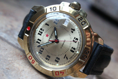 Vostok Komandirsky Military Wrist Watch # 439121 NEW