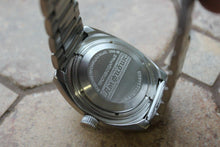 Load image into Gallery viewer, Russian Mechanical Automatic Wrist Watch VOSTOK AMPHIBIAN DIVER 090913
