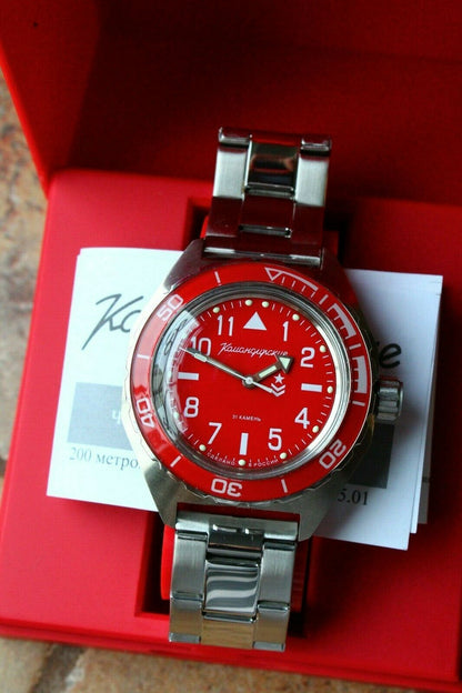 Vostok Komandirskie 650840 Mechanical Automatic Russian wrist watch K-65 Red