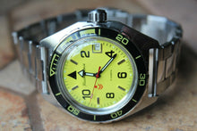 Load image into Gallery viewer, Vostok Komandirskie Military Mechanical Automatic Russian wrist watch 650855
