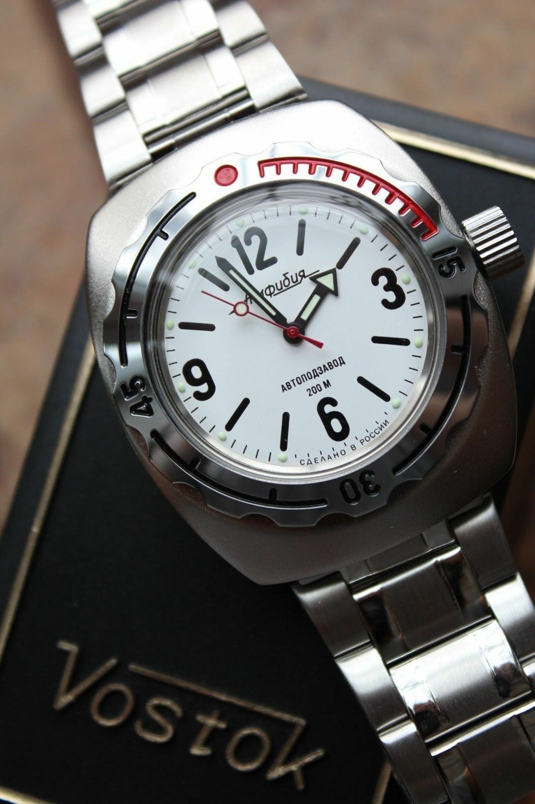 Russian Mechanical Automatic Wrist Watch VOSTOK AMPHIBIAN DIVER 090486
