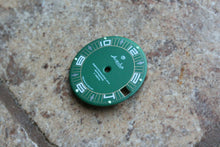 Load image into Gallery viewer, Dial To Vostok Amphibian Watch NEW 405 Green

