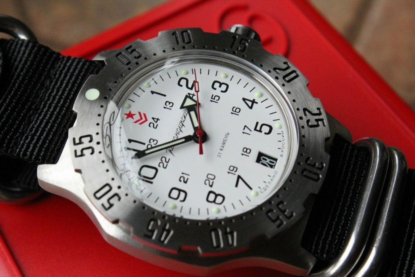 Russian Mechanical Automatic Wrist Watch VOSTOK Komandirsky K-35 350752