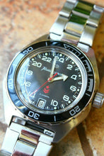 Load image into Gallery viewer, Vostok Komandirskie Military Automatic Russian wrist watch 24 hours 650541
