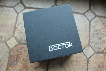 Vostok Women's Russian Mechanical Hand Winding Wrist watch 581593