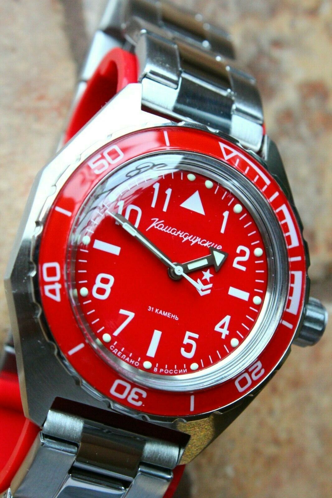 Vostok Komandirskie 650840 Mechanical Automatic Russian wrist watch K-65 Red