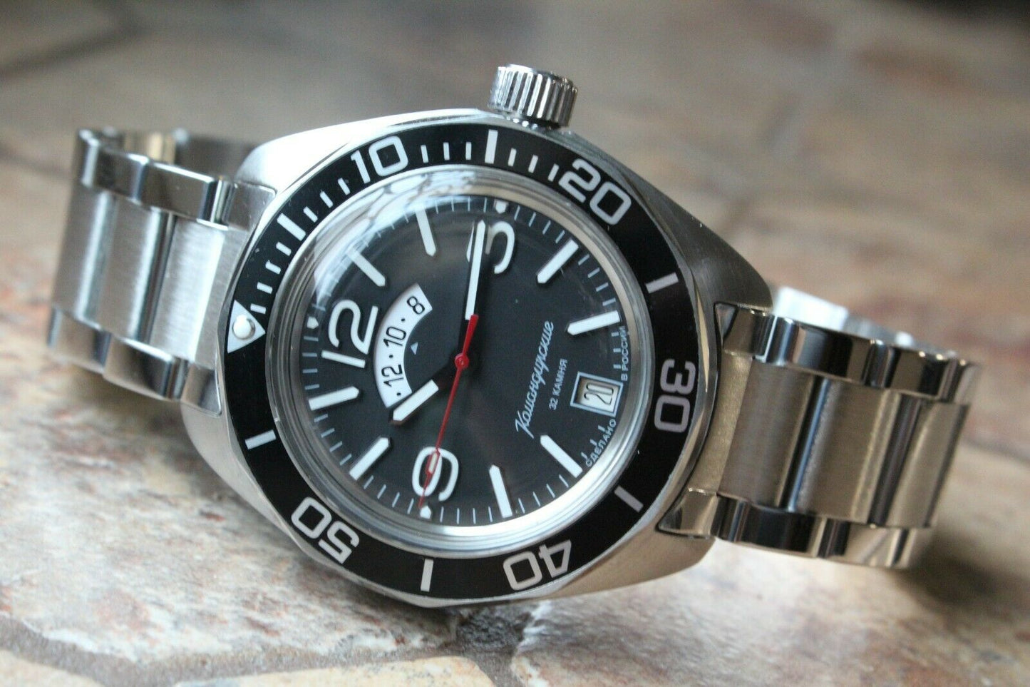 Vostok Komandirsky 030788B Russian Automatic Military Wrist Watch Day Night