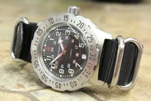 Load image into Gallery viewer, Russian Mechanical Automatic Wrist Watch VOSTOK Komandirsky K-35 350751
