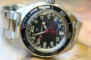 Vostok Komandirskie Military Automatic Russian wrist watch 24 hours 650541