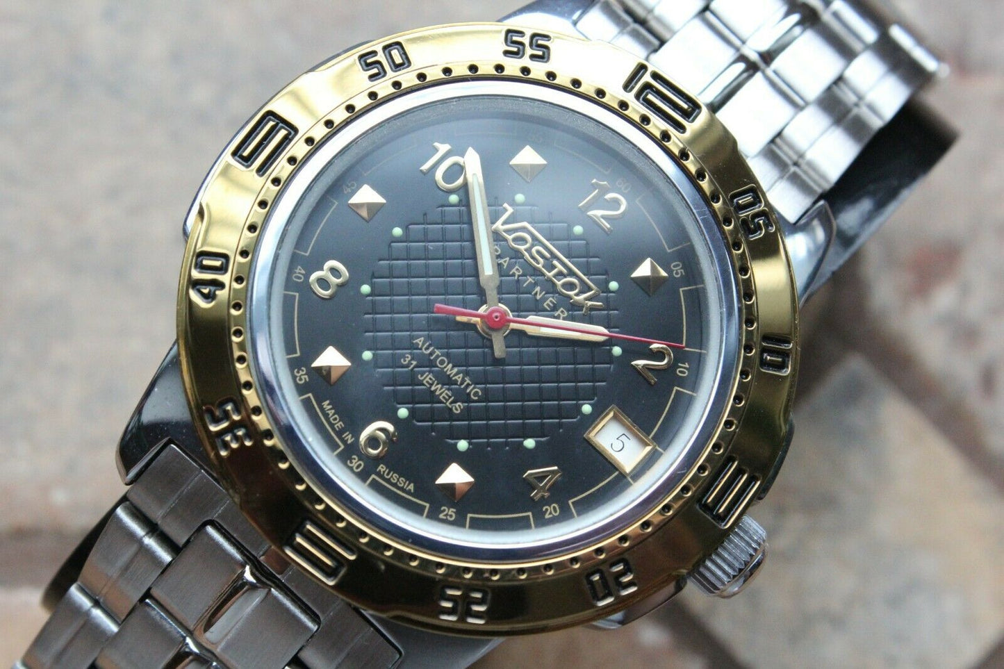 Russian Mechanical Automatic Wrist Watch Vostok Partner 311238