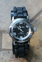 Load image into Gallery viewer, Vostok Amphibian woomen's Russian wrist watch 051461
