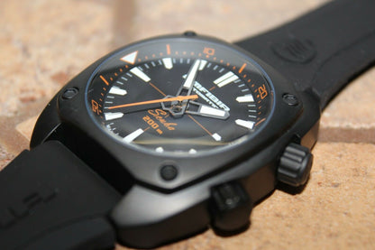 Vostok Amphibian Scuba Russian Mechabical Automatic wrist watch 076800