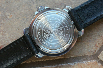Vostok Komandirskie Mechanical Military Russian wrist watch Tank 811306