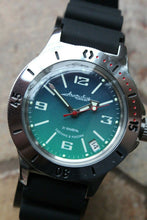 Load image into Gallery viewer, Russian Mechanical Automatic Wrist Watch VOSTOK AMPHIBIAN DIVER 120848
