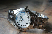 Load image into Gallery viewer, Russian Mechanical Automatic Wrist Watch VOSTOK AMPHIBIAN DIVER 100473
