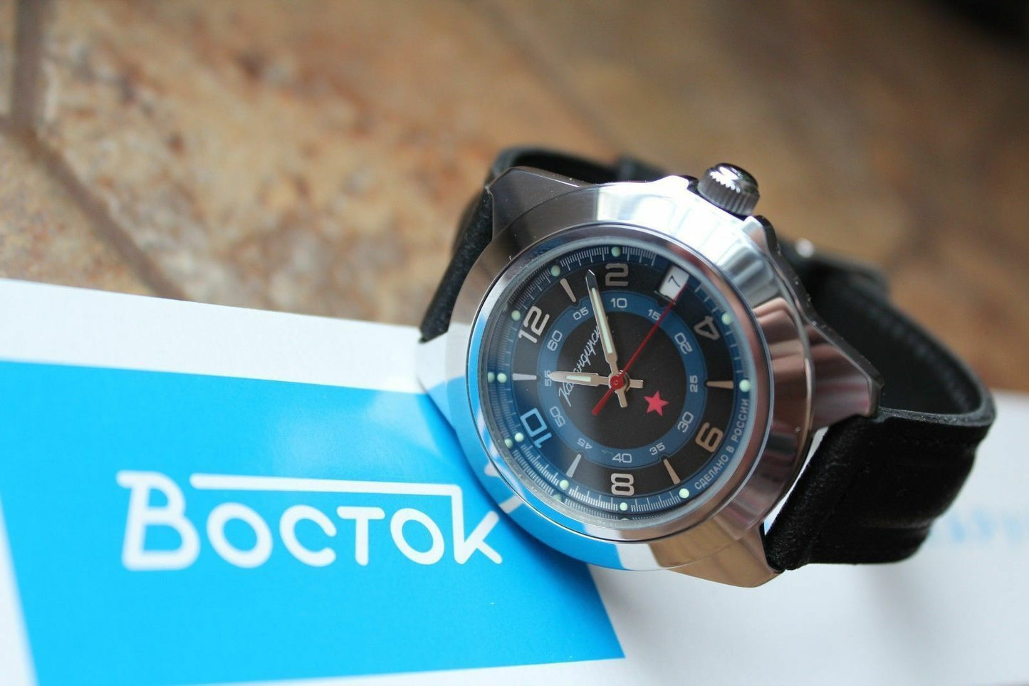 Vostok Komandirsky Auto Russian Military Wrist Watch # 641641 NEW