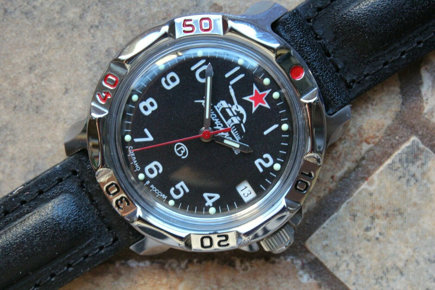 Vostok Komandirskie Mechanical Military Russian wrist watch Tank 811306