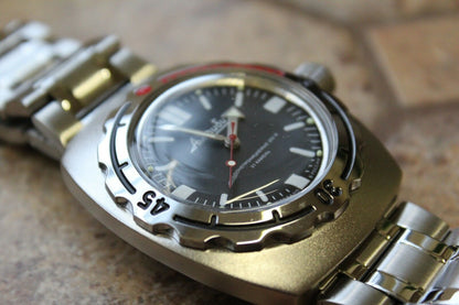 Vostok Amphibian 1967 Russian wrist watch Matte/Gloss 090916