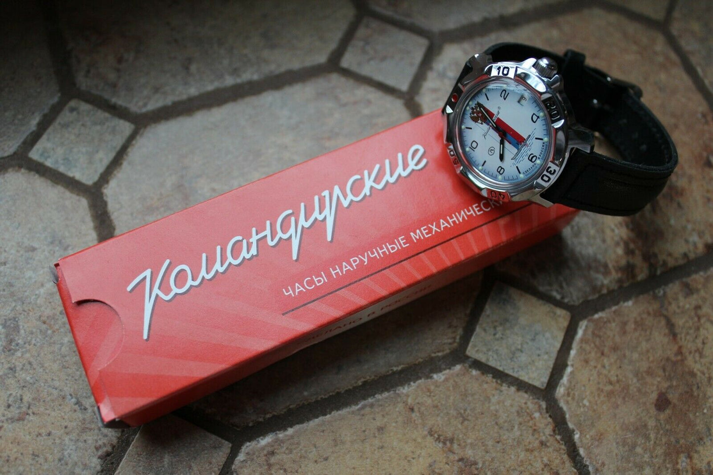 Vostok Komandirskie Mechanical Military Russian wrist watch Navy 811330