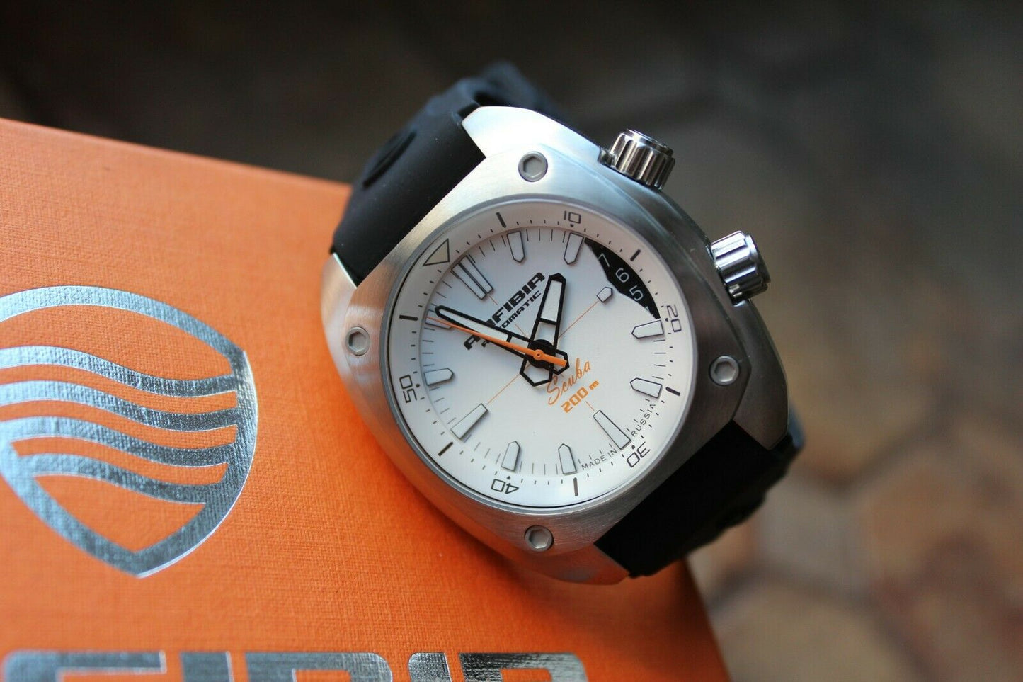 Vostok Amphibian Scuba Russian wrist watch 070799