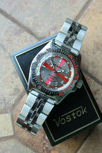 Load image into Gallery viewer, Russian Mechanical Automatic Wrist Watch VOSTOK AMPHIBIAN DIVER 110651
