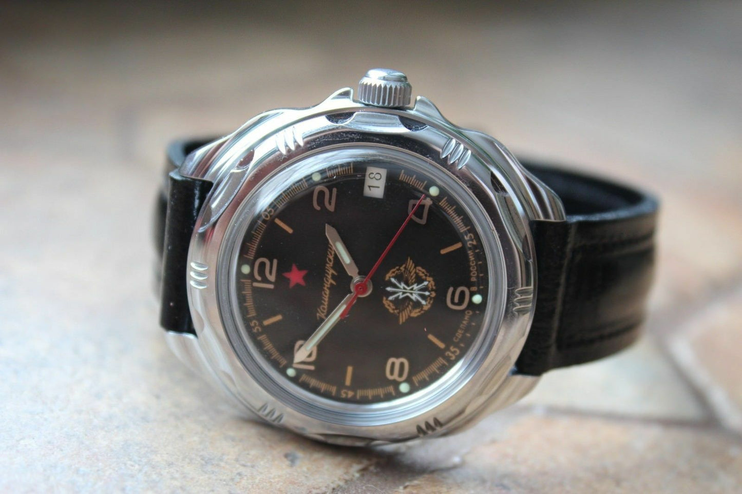 Vostok Komandirsky Russian Military Wrist Watch # 211296 NEW