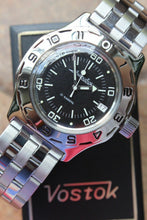 Load image into Gallery viewer, Russian Mechanical Automatic Wrist Watch VOSTOK AMPHIBIAN DIVER 100845
