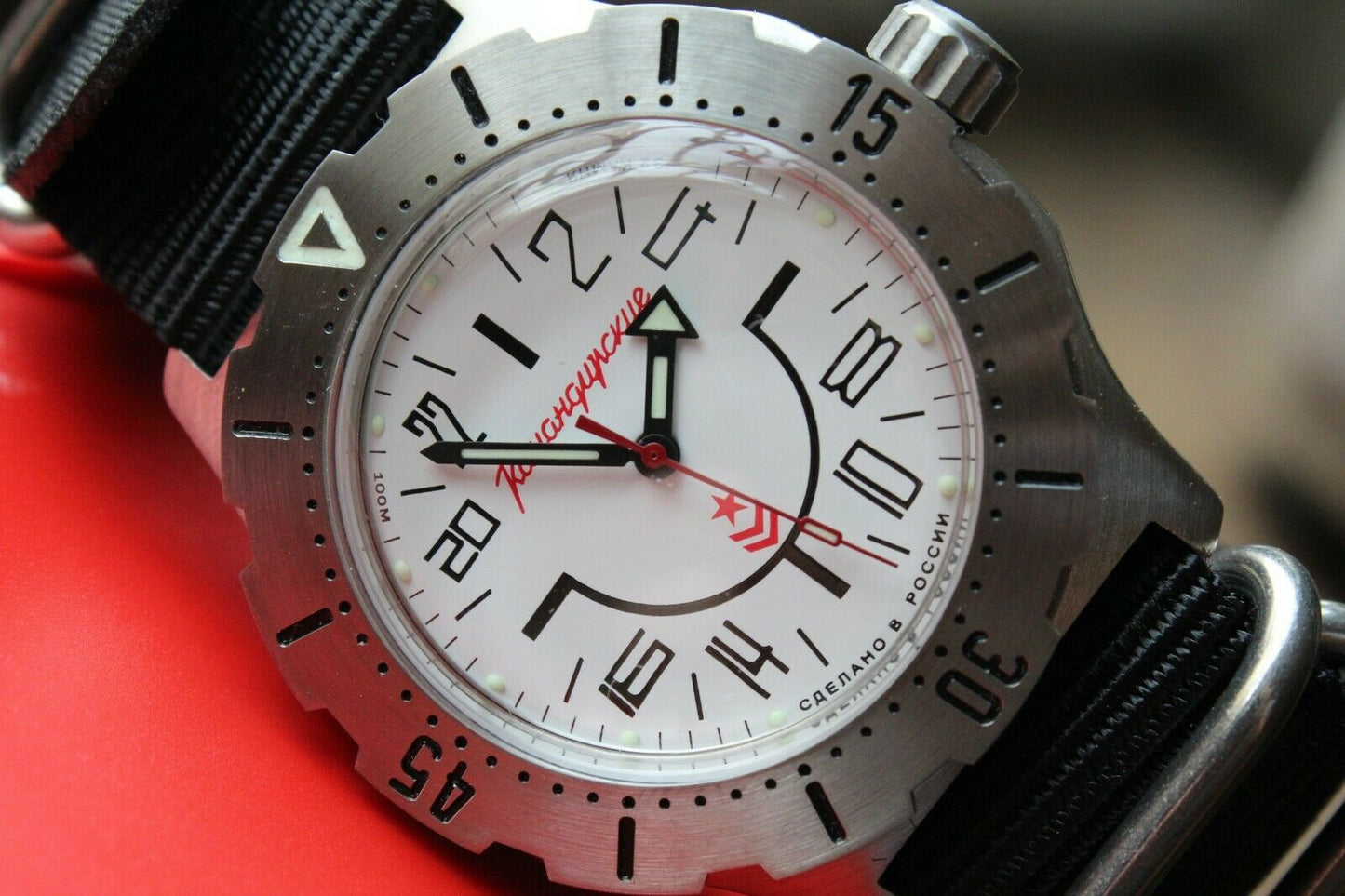 Russian Mechanical Automatic Wrist Watch VOSTOK Komandirsky K-35 350624