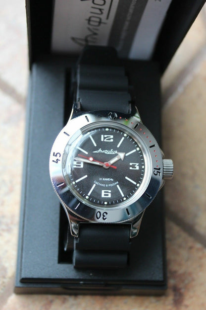 Russian Mechanical Automatic Wrist Watch VOSTOK AMPHIBIAN DIVER 120509