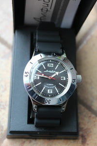Russian Mechanical Automatic Wrist Watch VOSTOK AMPHIBIAN DIVER 120509