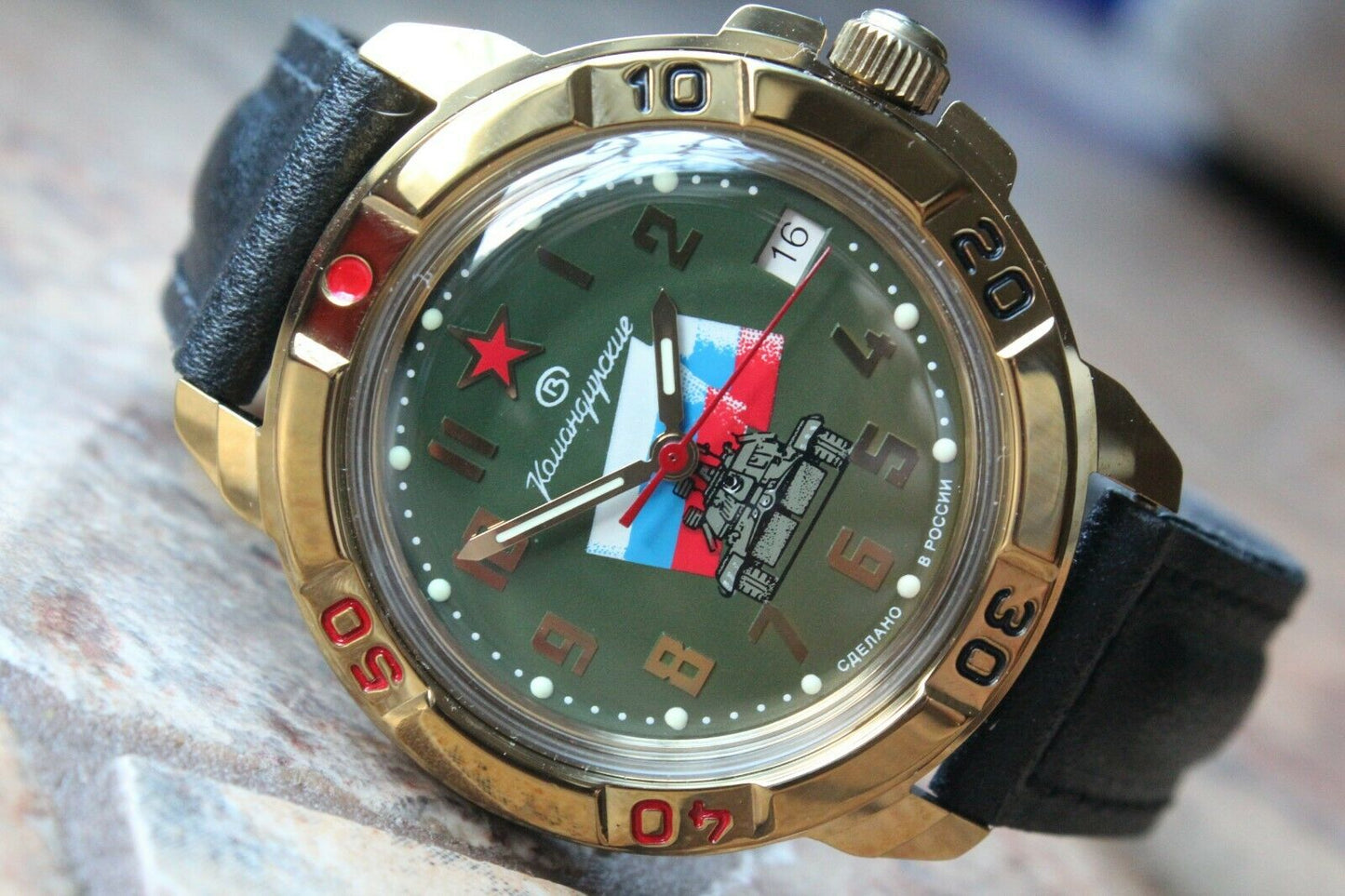 Vostok Komandirsky Military Wrist Watch # 439435 NEW