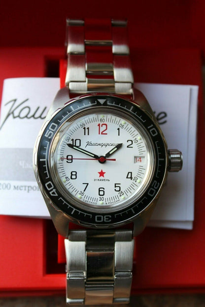 Vostok Komandirsky 020712 Mechanical Automatic Military Wrist Watch Red Star