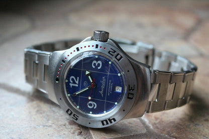 Vostok Amphibian Auto Russian diver wrist watch 060116
