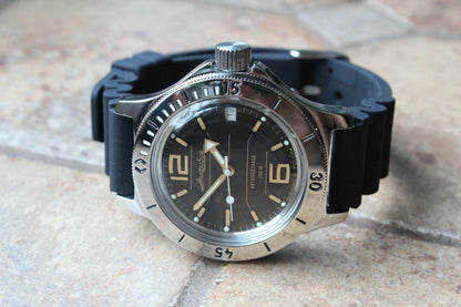 Russian Mechanical Automatic Wrist Watch VOSTOK AMPHIBIAN DIVER 120697