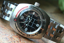 Load image into Gallery viewer, Russian Mechanical Automatic Wrist Watch VOSTOK AMPHIBIAN DIVER Custom 090375
