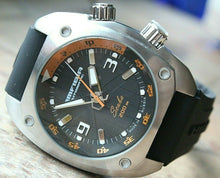 Load image into Gallery viewer, Vostok Amphibian Scuba Russian wrist watch 070798
