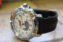 Load image into Gallery viewer, Vostok Komandirskie Russian wrist watch 811261
